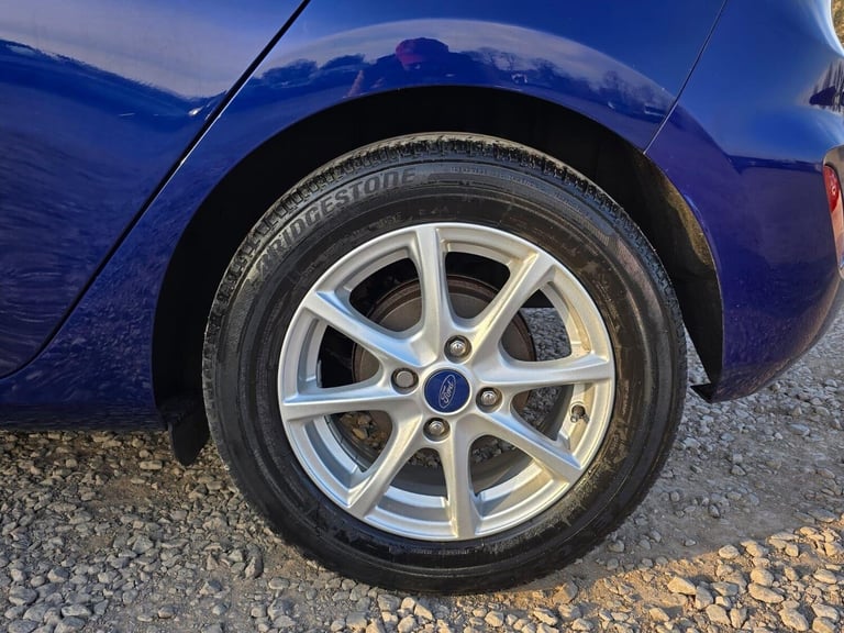 2018 Ford Fiesta 1.0T EcoBoost Zetec Auto Euro 6 (s/s) 5dr Hatchback Petrol Automatic