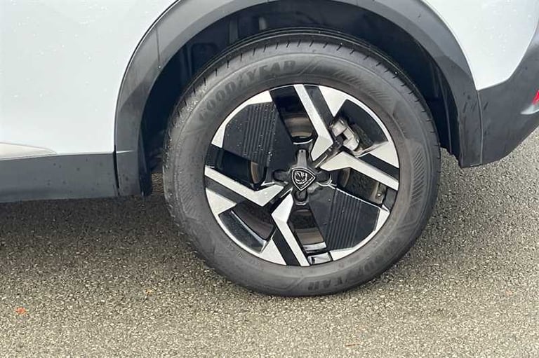 2024 Peugeot 2008 1.2 PureTech 130 Allure 5dr HATCHBACK PETROL Manual