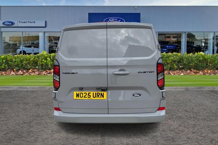 2025 Ford Transit Custom 2.5 PHEV 232ps H1 Double Cab Van Limited Auto PANEL VAN PETROL/ELECTRIC ...