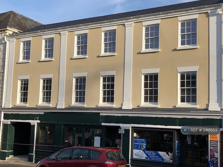 image for 1 bedroom flat in Market Hill, Buckingham, MK18 (1 bed) (#2410553)