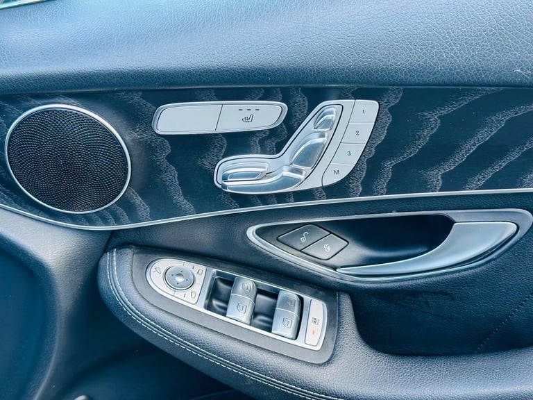 2016 Mercedes-Benz GLC 2.1 GLC250d AMG Line (Premium) G-Tronic 4MATIC Euro 6 (s/s) 5dr ESTATE Die...