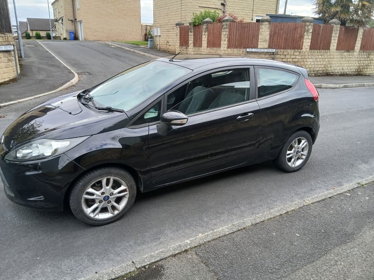 image for Ford fiesta 1.2 petrol manual mot till april 2026
