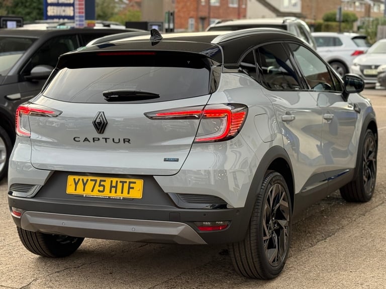 2025 Renault Captur 1.8 E-Tech Full Hybrid 160 Esprit Alpine 5dr Auto HATCHBACK PETROL/ELECTRIC A...