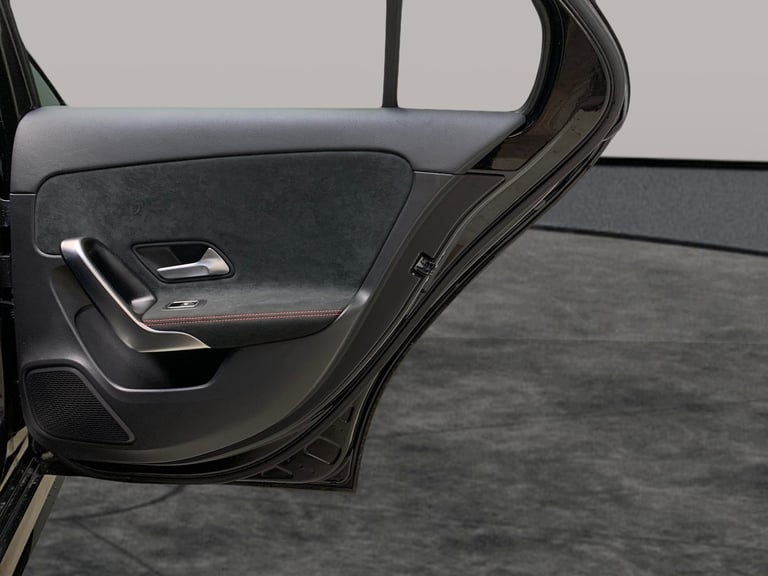 2020 Mercedes-Benz A-Class 1.3 A180 AMG Line (Executive) Hatchback 5dr Petrol 7G-DCT Euro 6 (s/s)...