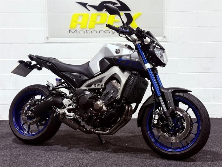 image for Yamaha MT-09 FULL BLACK WIDOW EXHUAST! HEATED GRIPS! STUNNING CONDITION