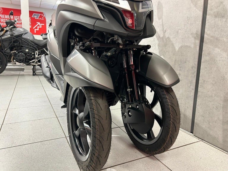 2025 Yamaha Tricity 125 - ONLY 292 MILES!