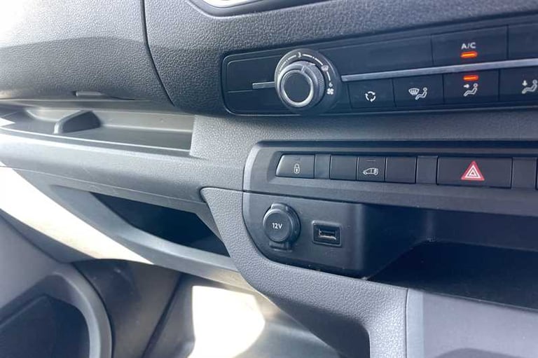 2022 Vauxhall Vivaro 1.5 Turbo D 2900 Dynamic Panel Van 6dr Diesel Manual L2 H1 Euro 6 (s/s) (10 ...