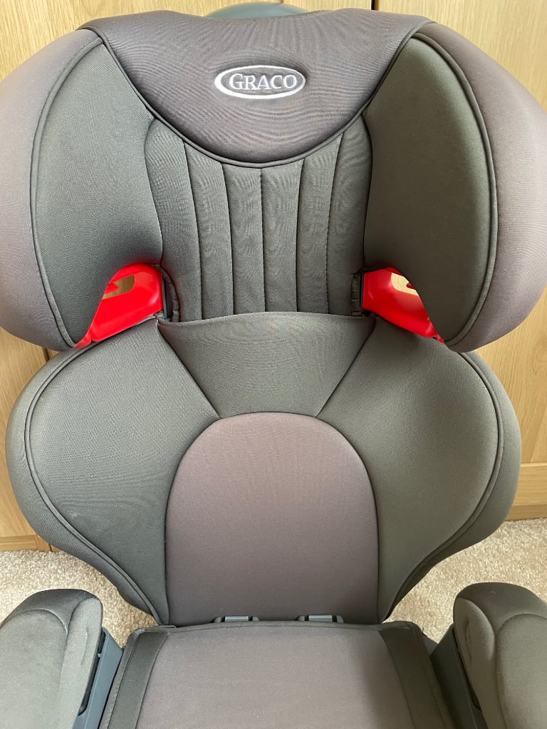 Graco junior maxi car seat/booster seat 4-12 years