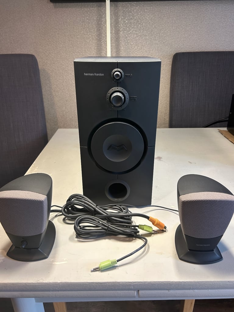 image for Harmon Kardon 3-piece Speaker System 
