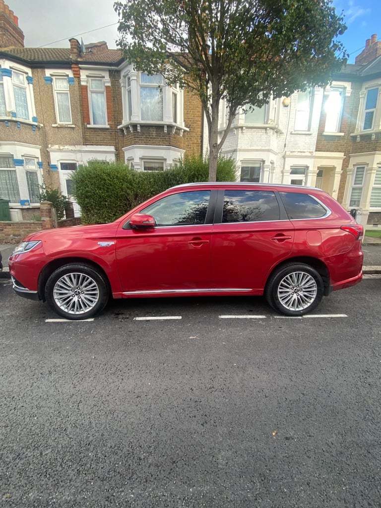 Mitsubishi, OUTLANDER, Estate, 2016, Other, 1998 (cc), 5 doors