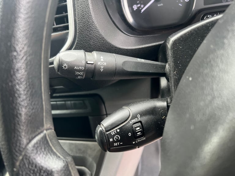 2022 Vauxhall Vivaro 2900 1.5d 100PS Sportive H1 Van PANEL VAN Diesel Manual