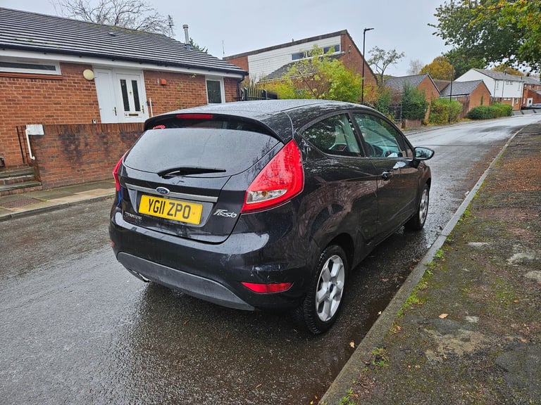 Ford, FIESTA, Hatchback, 2011, Manual, 1242 (cc), 3 doors
