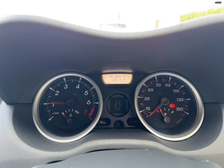 Renault Megane 2.0 GT Turbo (192bhp)