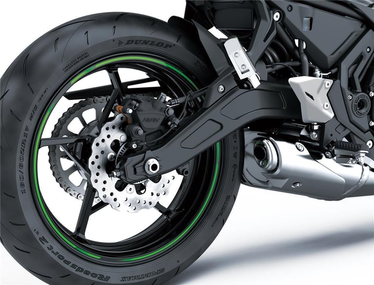 New 2025 Kawasaki MOTORCYCLE Ninja 650 BLACK SAVE £600 WITH NEW RIDERS GRANT*