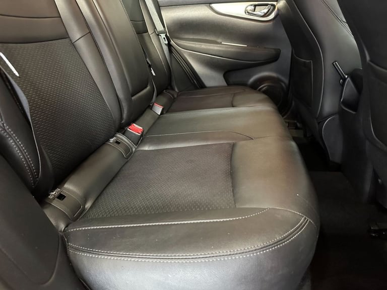 2019 Nissan Qashqai 1.5 dCi Tekna SUV 5dr Diesel Manual Euro 6 (s/s) (115 ps) HATCHBACK Diesel Ma...
