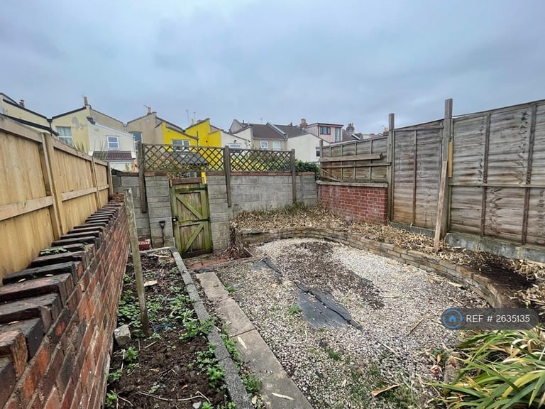 4 bedroom house in Washington Avenue, Bristol, BS5 (4 bed) (#2635135)