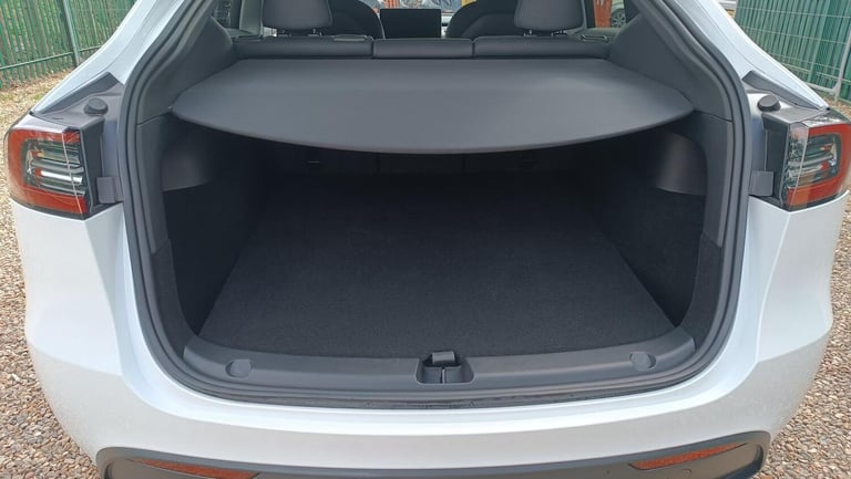 2023 Tesla Model Y Auto RWD 5dr MPV Electric Automatic