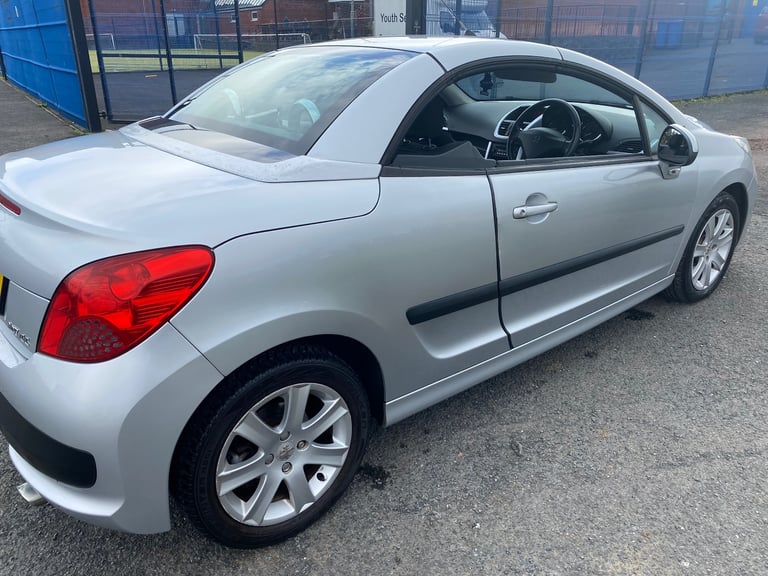 Peugeot, 207, Convertible, 2008, Manual, 1598 (cc), 2 doors