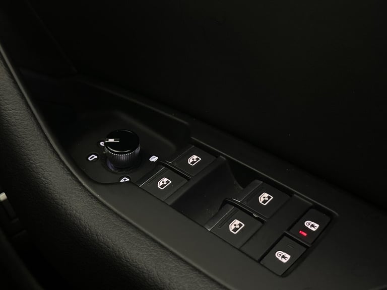 2023 Audi A6 Saloon 2.0 TFSI 40 Sport S Tronic Euro 6 (s/s) 4dr SALOON Petrol Automatic