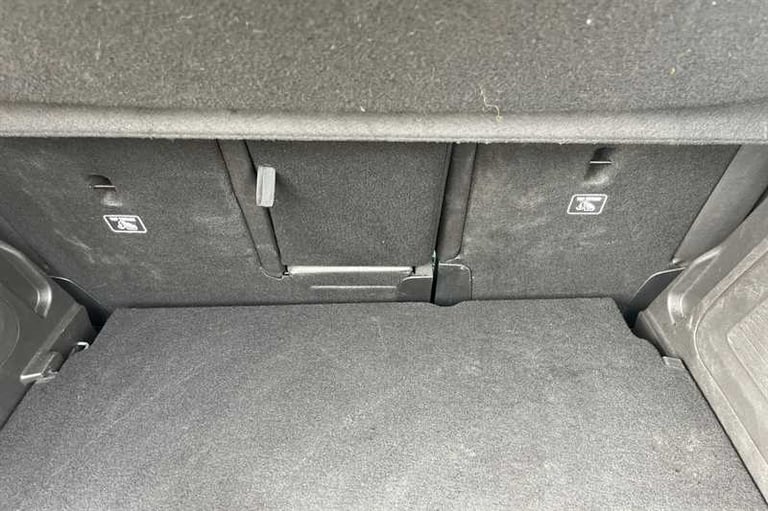 2022 Vauxhall Crossland 1.2i Turbo (110 PS) Ultimate 5 Door Petrol SUV *** 1 Owner / Full Vauxhal...