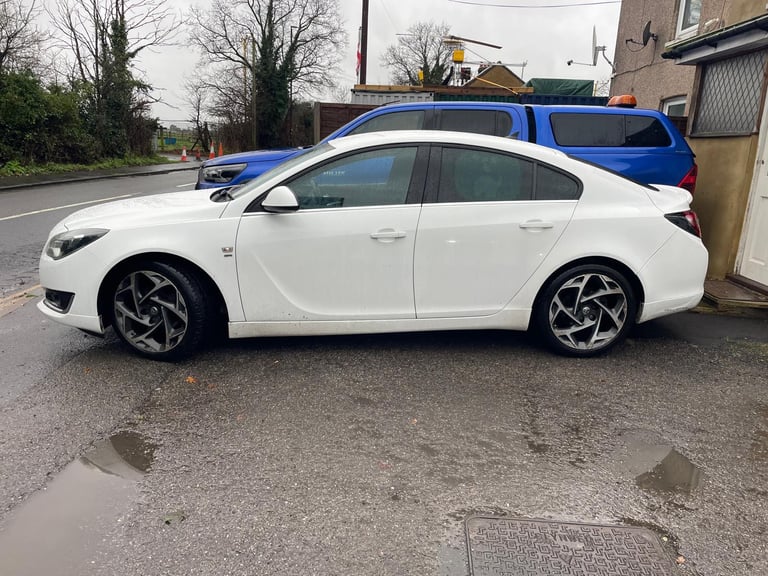 ULEZ SRI VX Vauxhall , INSIGNIA, Hatchback, 2016, Manual, 1956 (cc), 5 doors
