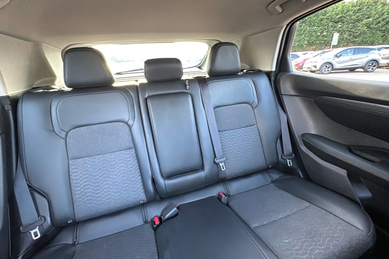  Nissan Ariya 63kwh Advance Suv 5dr Electric Auto 7.4kw Charger 217 Ps Electric