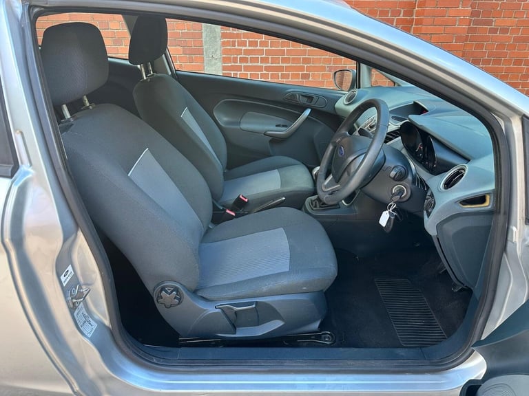 FORD FIESTA 1.3 Edge 2011