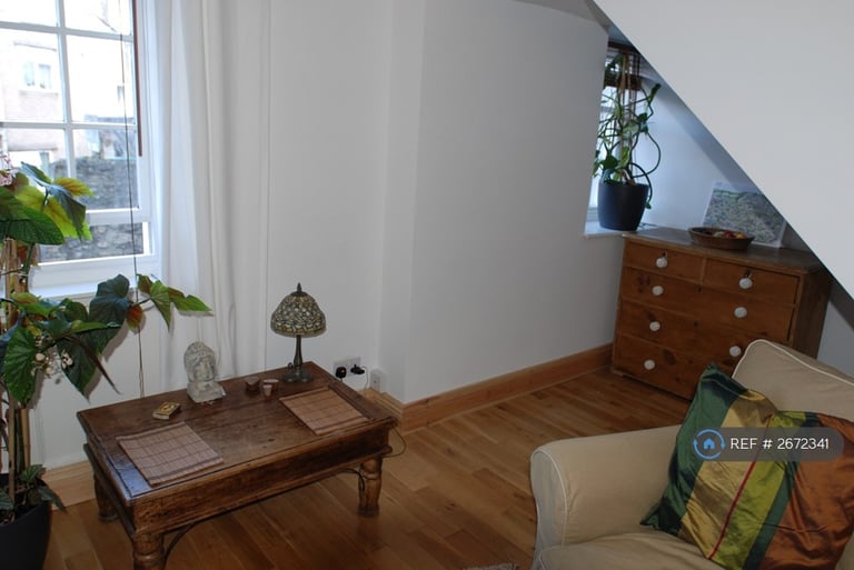 1 bedroom flat in Montpelier, Bristol, BS6 (1 bed) (#2672341)