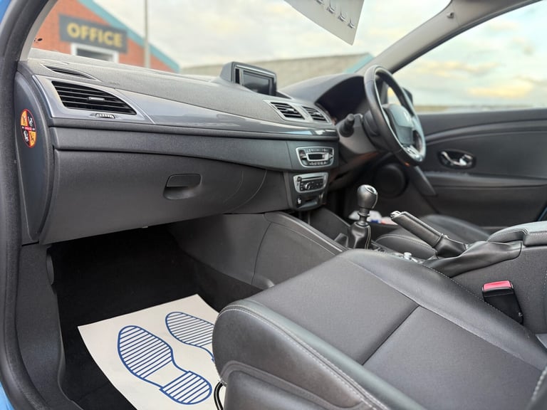 2016 Renault Megane 1.5 dCi Dynamique Nav 5dr HATCHBACK Diesel Manual
