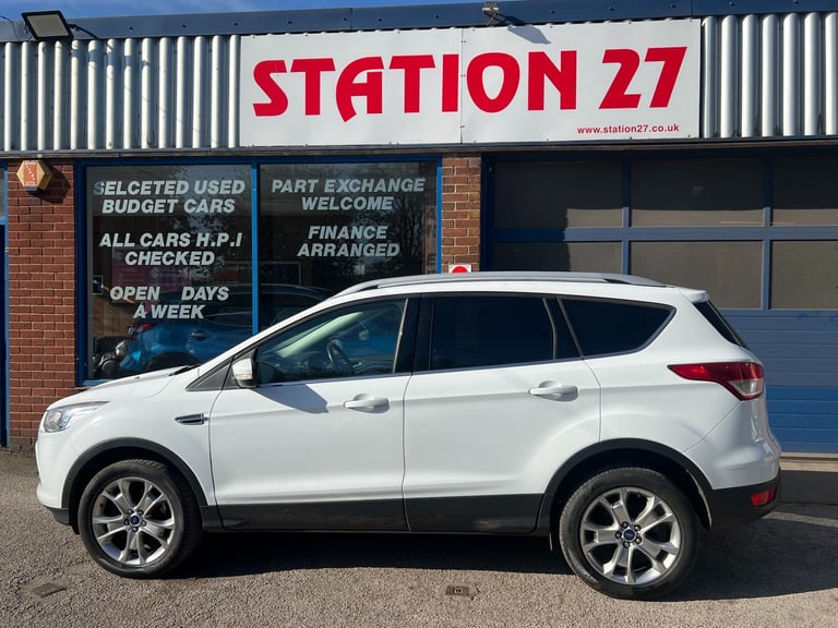 2014 Ford Kuga 2.0 TDCi Zetec 5dr HATCHBACK Diesel Manual