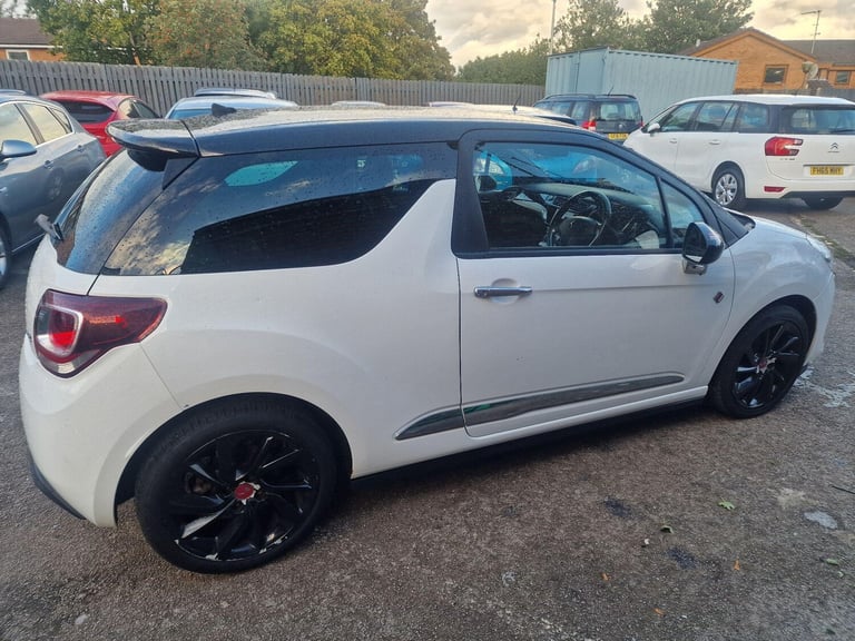 2017 DS Automobiles DS 3 1.2 PureTech 130 Performance Line 3dr HATCHBACK PETROL Manual