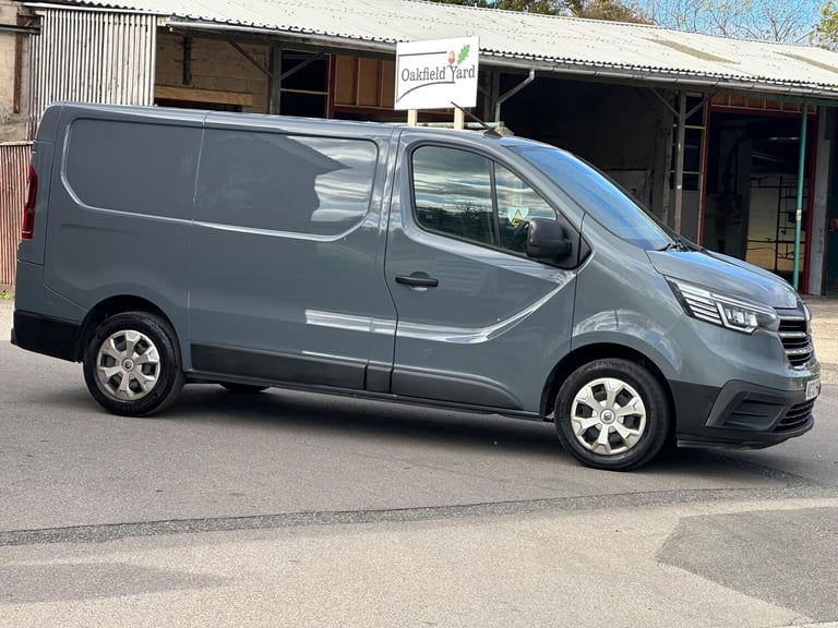 2022 Renault Trafic 2.0 dCi Blue SL28 Business+ L1 H1 Euro 6 (s/s) 5dr PANEL VAN Diesel Manual