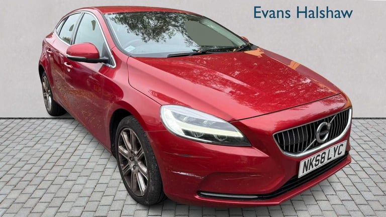 2018 Volvo V40 T3 [152] Inscription 5dr Geartronic Hatchback Petrol Automatic