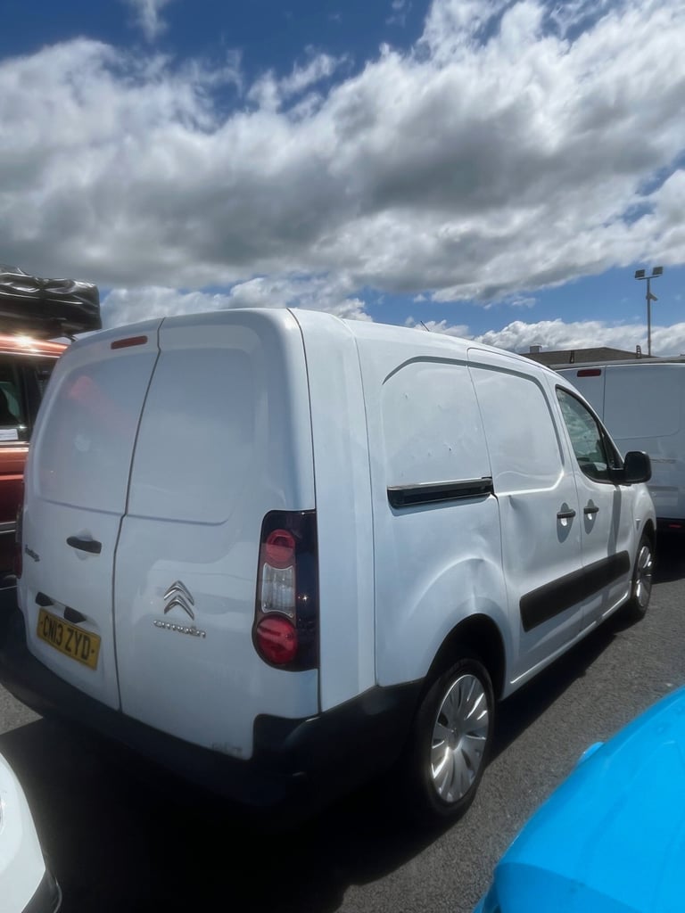 2013 Citroen Berlingo 1.6 HDi 725kg Crew Van X 90ps PANEL VAN Diesel Manual