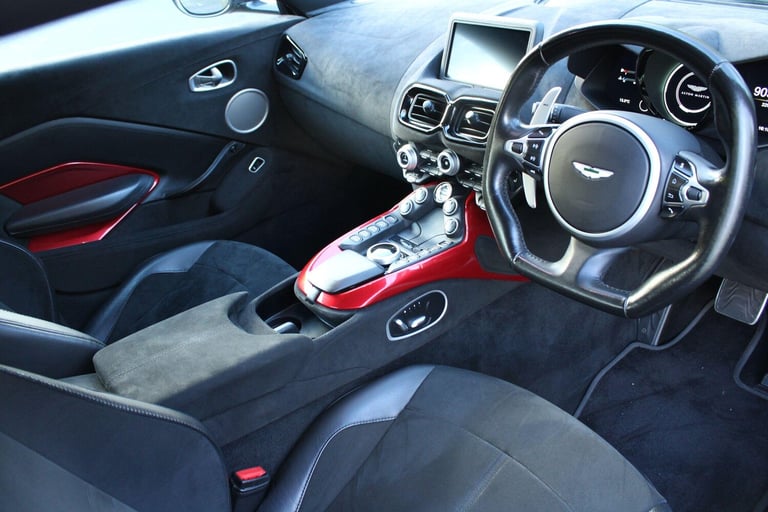 2019 Aston Martin Vantage 4.0 V8 Coupe 2dr Petrol Auto Euro 6 (510 ps) COUPE Petrol Automatic