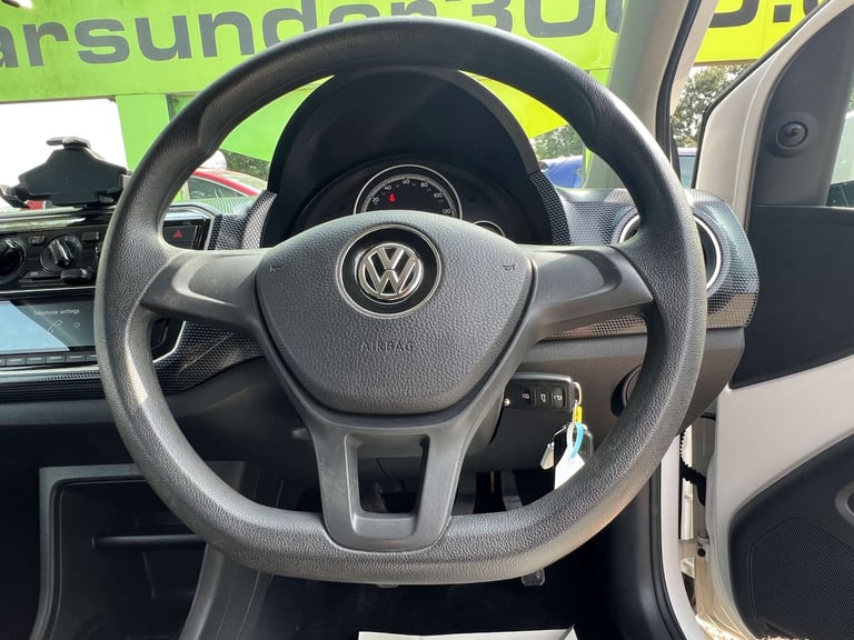 2017 Volkswagen up! 1.0 Move Up 5dr Hatchback Petrol Manual