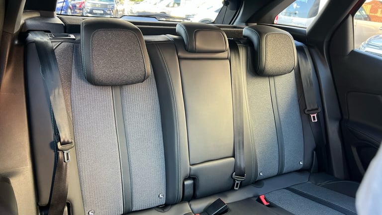 2023 Peugeot 3008 1.2 HYBRID Allure Premium + SUV 5dr Petrol Hybrid e-DSC6 Euro 6 (s/s) (136  SUV...