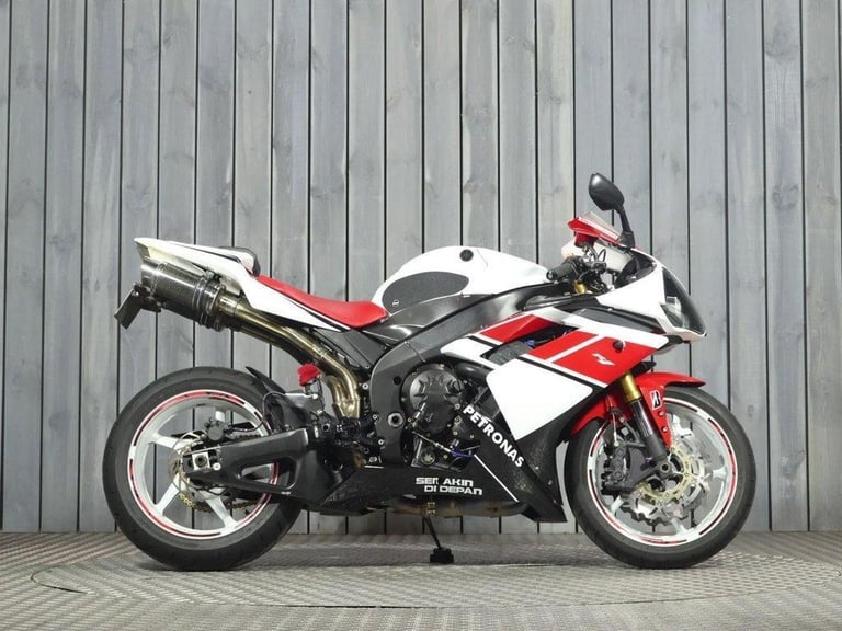 2007 57 YAMAHA R1
