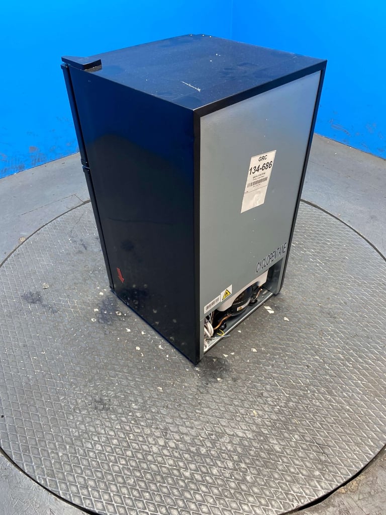 Igenix IG347FFB 96 Litre Under Counter Fridge Freezer