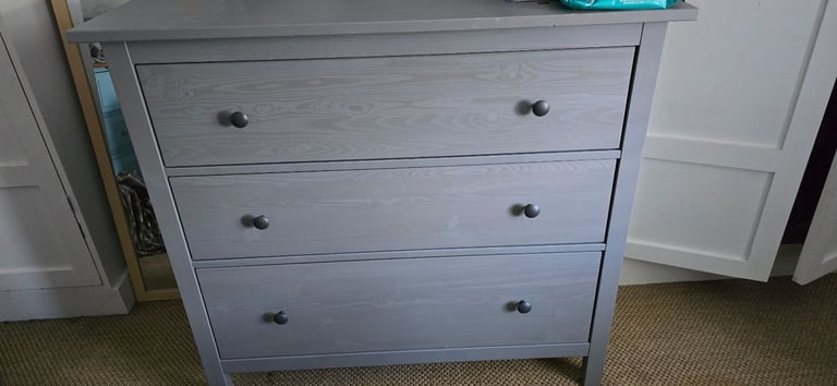 image for Barely used chest of drawers 