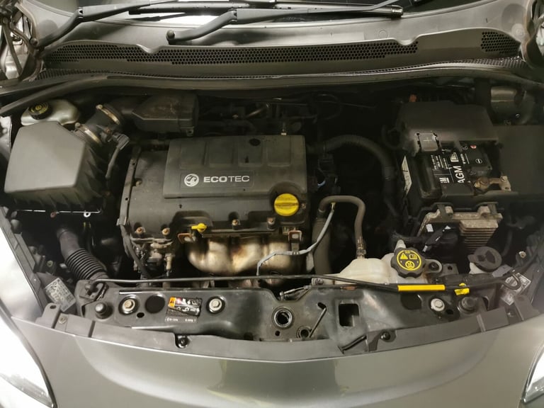 2016 Vauxhall Corsa 1.4 ecoFLEX SRi 5dr HATCHBACK PETROL Manual