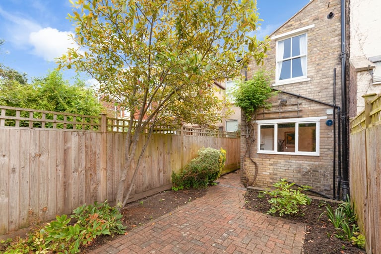 5 Bedroom HMO on Temple Street, Oxford, Ox4 1js