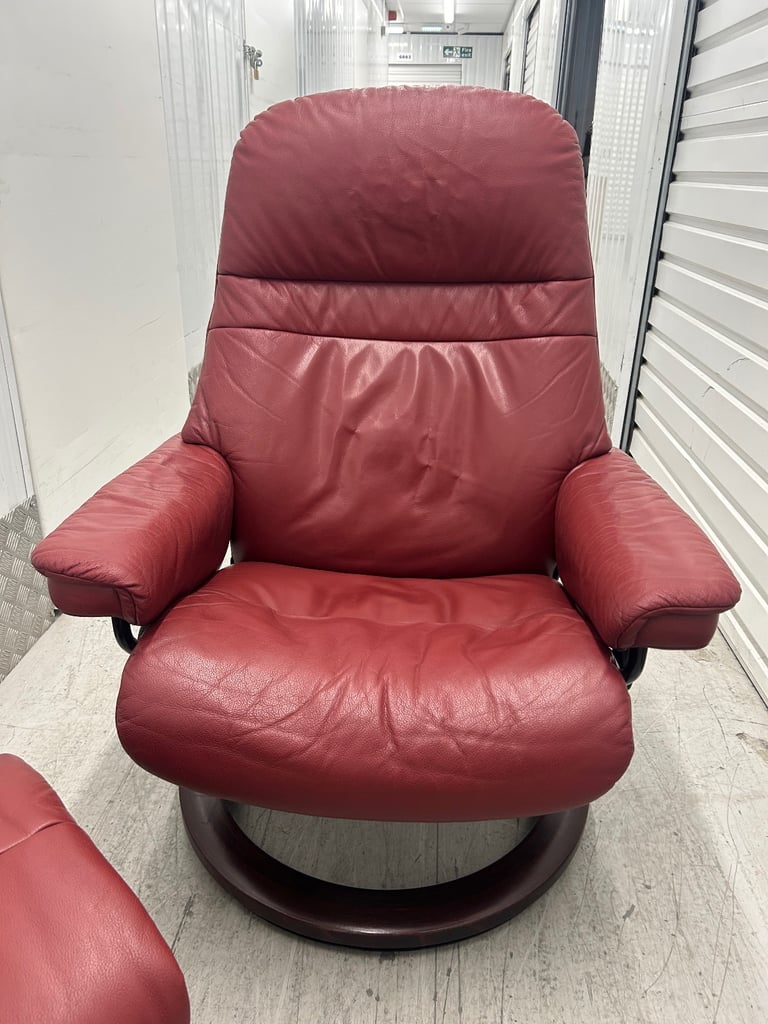 Ekornes Stressless Sunrise Recliner Red Leather Chair & Footstool - Medium Size