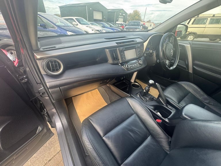 2013 Toyota RAV4 2.2 D-4D Invincible 4WD Euro 5 5dr ESTATE Diesel Manual