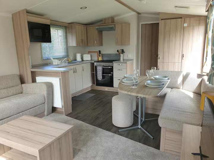 🌿 Holiday Rental, Coral Cabin, Swift Loire 3-Bed Static – Kippford Bay, Dumfries & Galloway 🌿