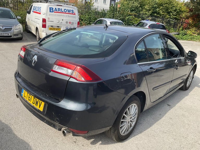 2011 Renault Laguna 2.0 dCi 150 Dynamique TomTom 5dr HATCHBACK Diesel Manual