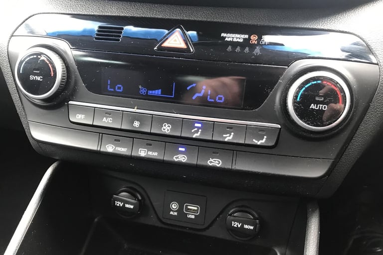  Hyundai Tucson 1.6 Gdi Se Nav Suv 5dr Petrol Manual Euro 6 s/s 132 Ps Petrol