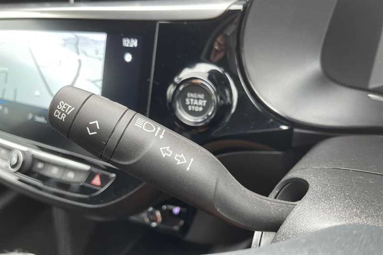 2022 Vauxhall Corsa 1.2i Turbo (100 PS) Ultimate 5 Door Petrol Hatchback *** 1 Owner / Full Vau H...