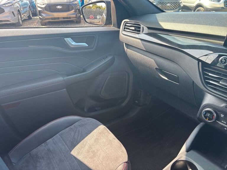 2022 Ford Kuga 2.0 EcoBlue 190 ST-Line 5dr Auto AWD HATCHBACK DIESEL Automatic