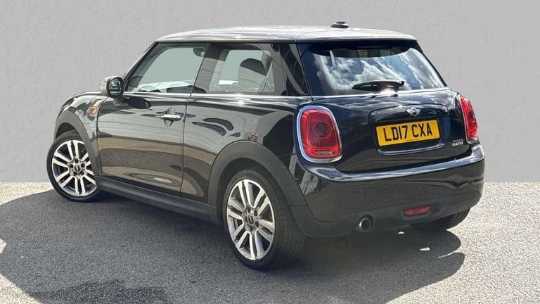 2017 MINI Hatch 1.5 Cooper Seven 3dr Auto Hatchback Petrol Automatic